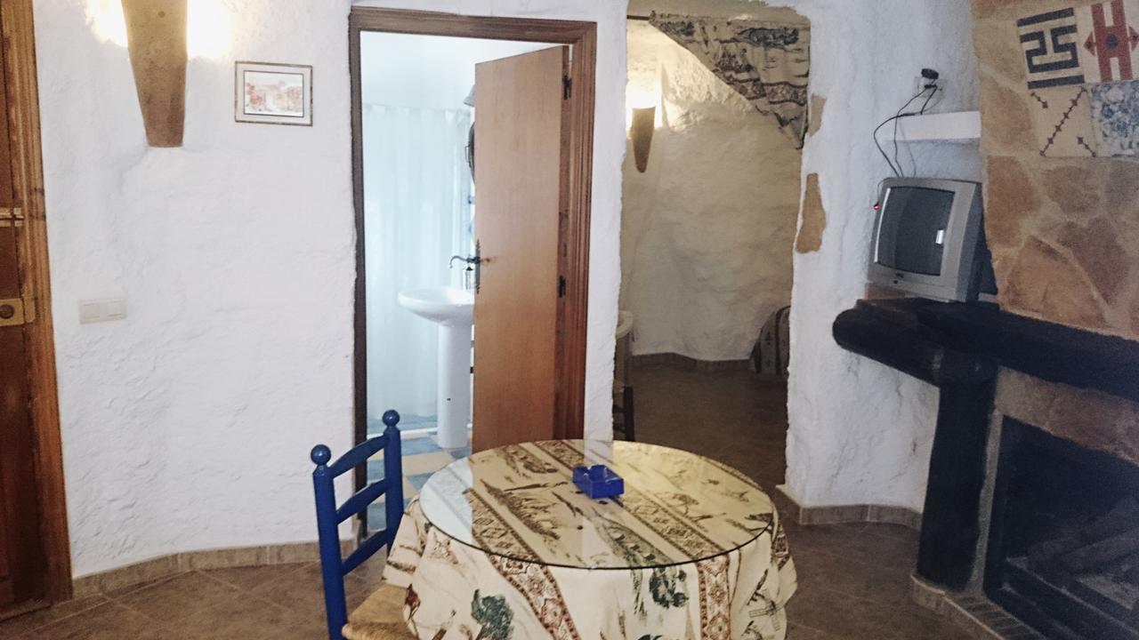 Cuevas El Atochal
