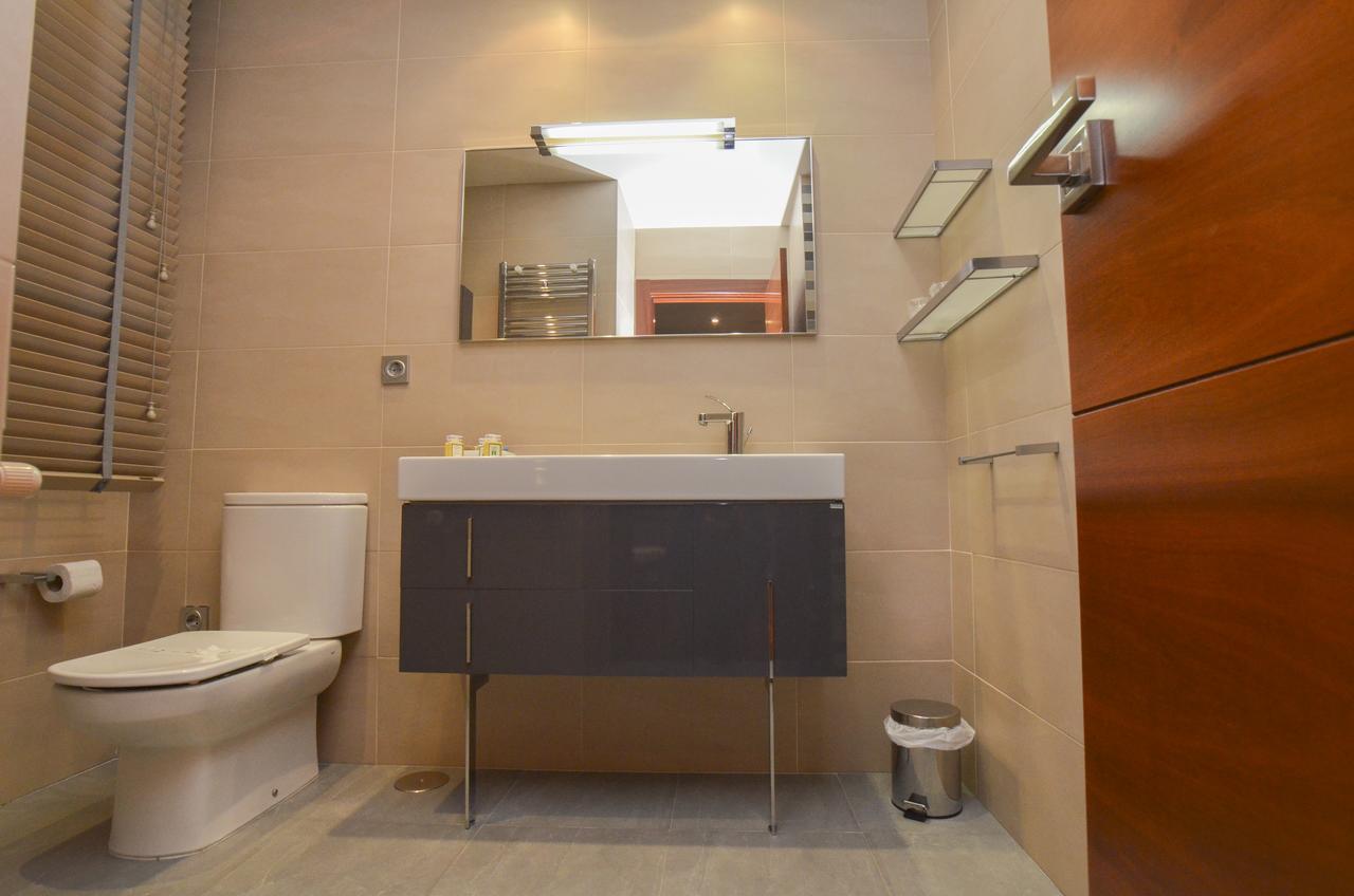 Hotel Reina Adosinda 2*