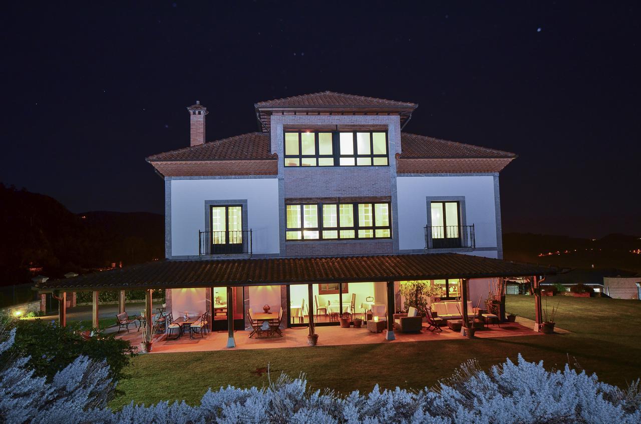 Reina Adosinda Hotel