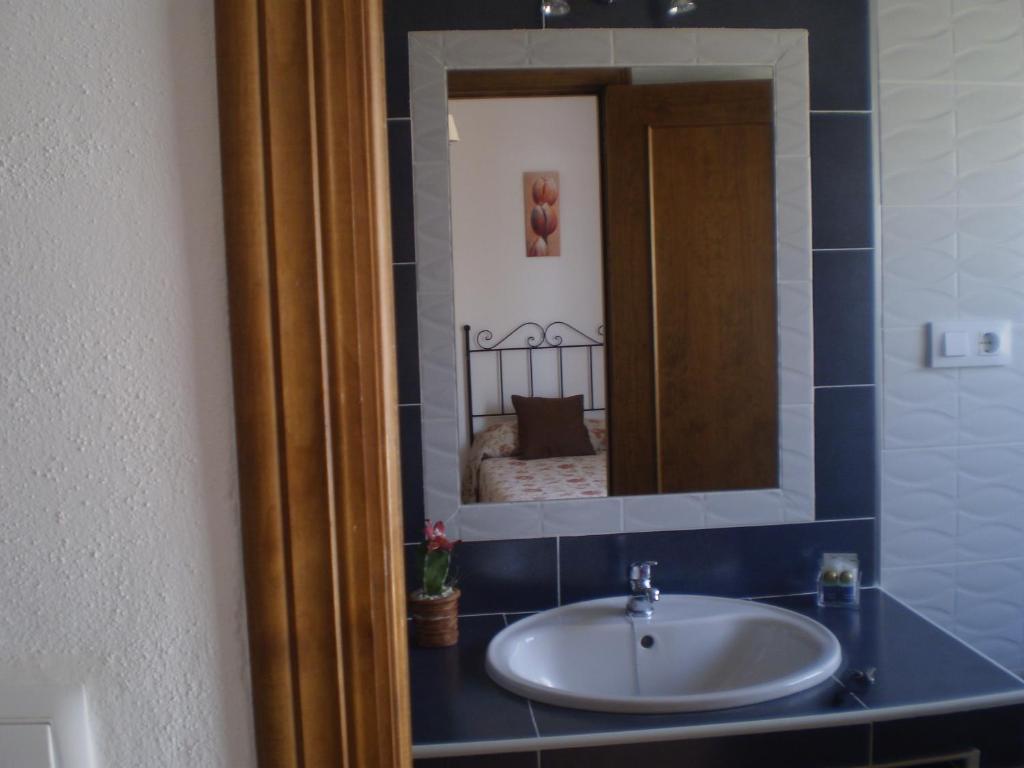El Canario Guest house *