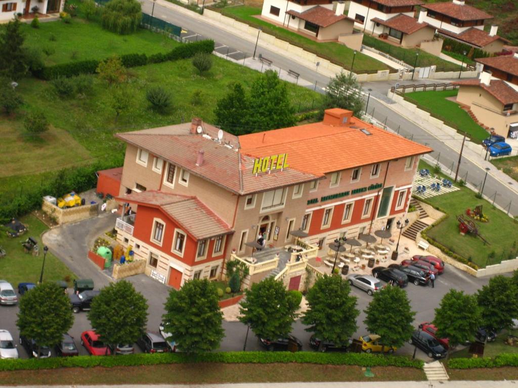 Erreka Hotel Guenes