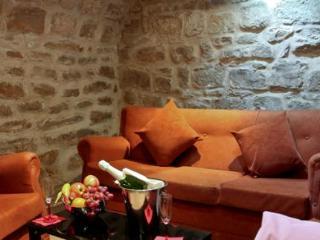 Hotel Fuente Redonda *