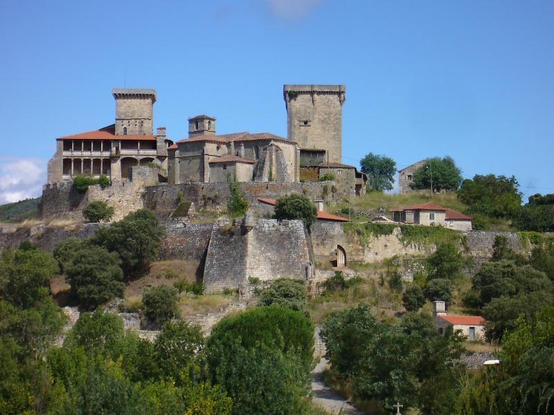 Castillo De 4*