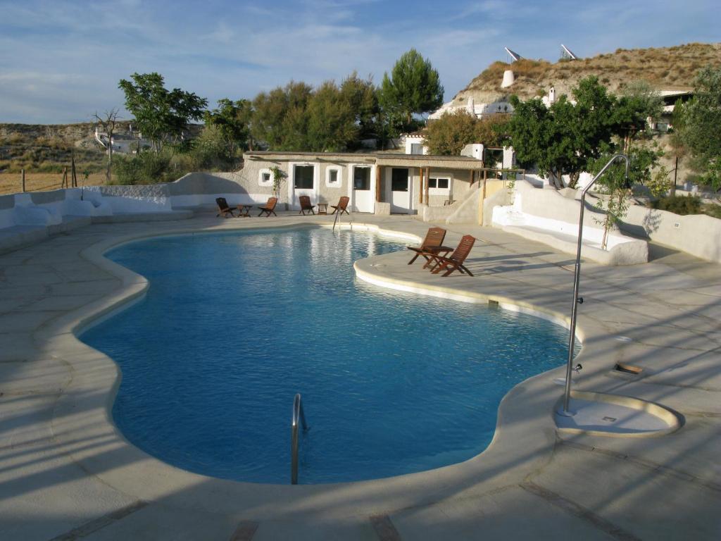 Al Jatib Apartment Baza