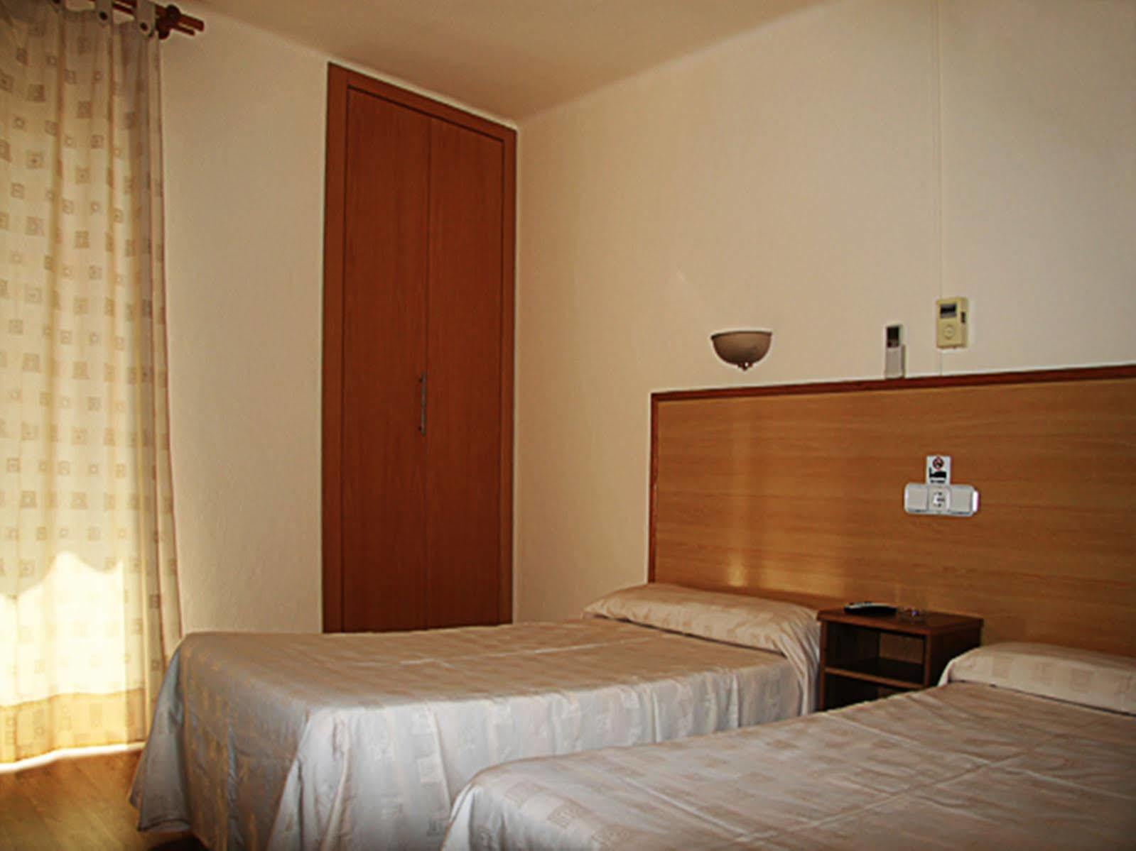 Residencia Europa Punico *