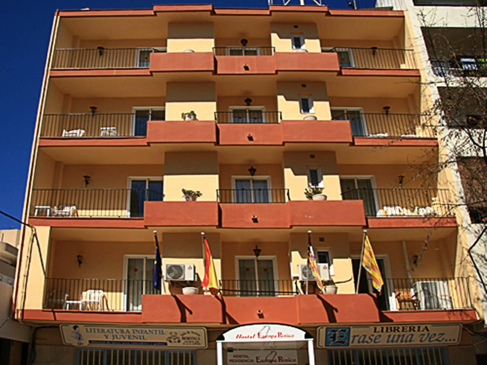 Pensión Residencia Europa Punico