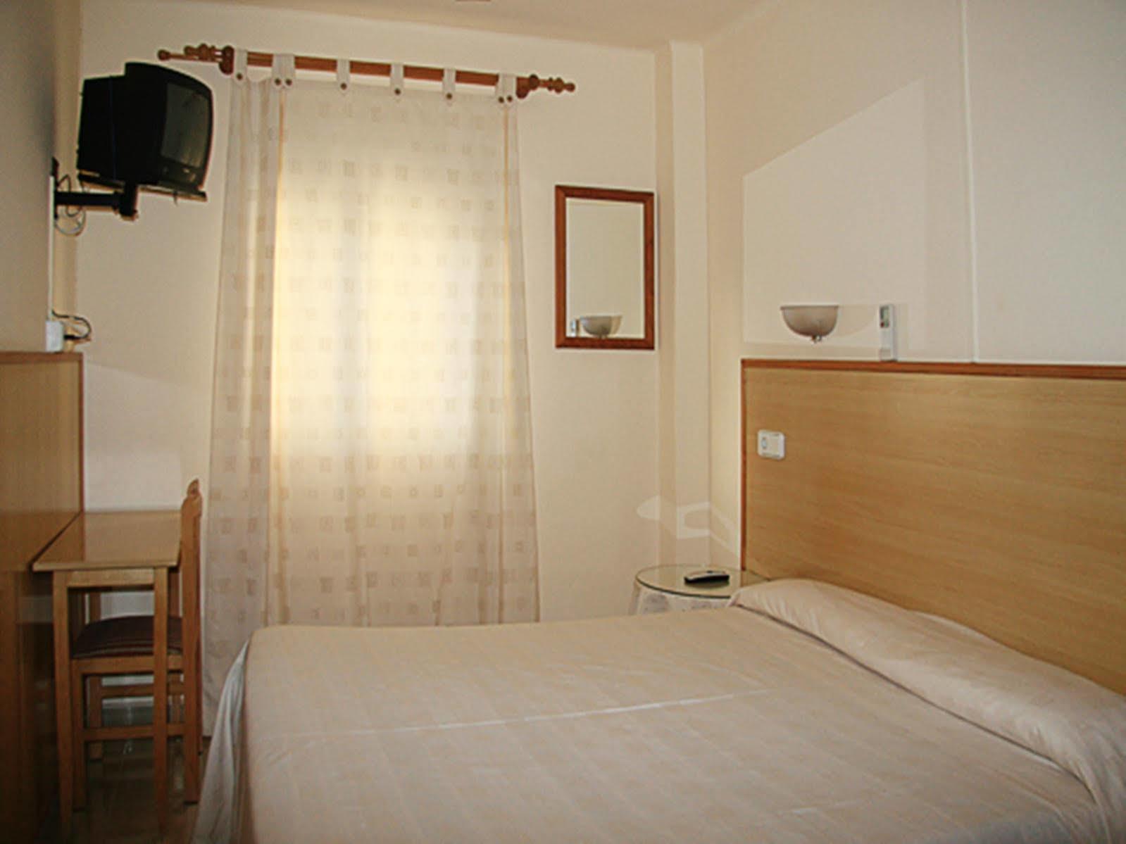 Residencia Europa Punico *