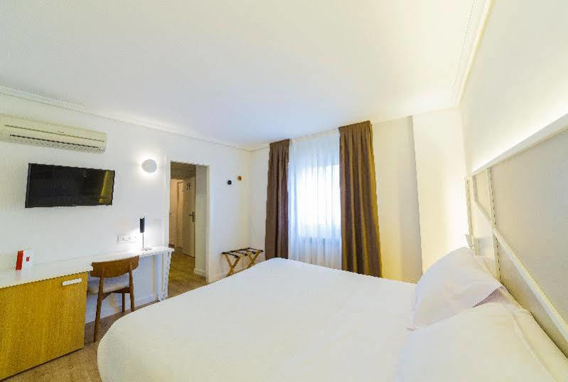 Hospedium Cañitas Maite Hotel