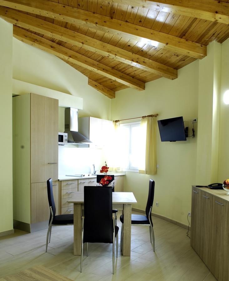 Giuliano Apartahotel