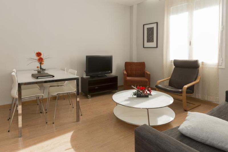 Amister Apartment