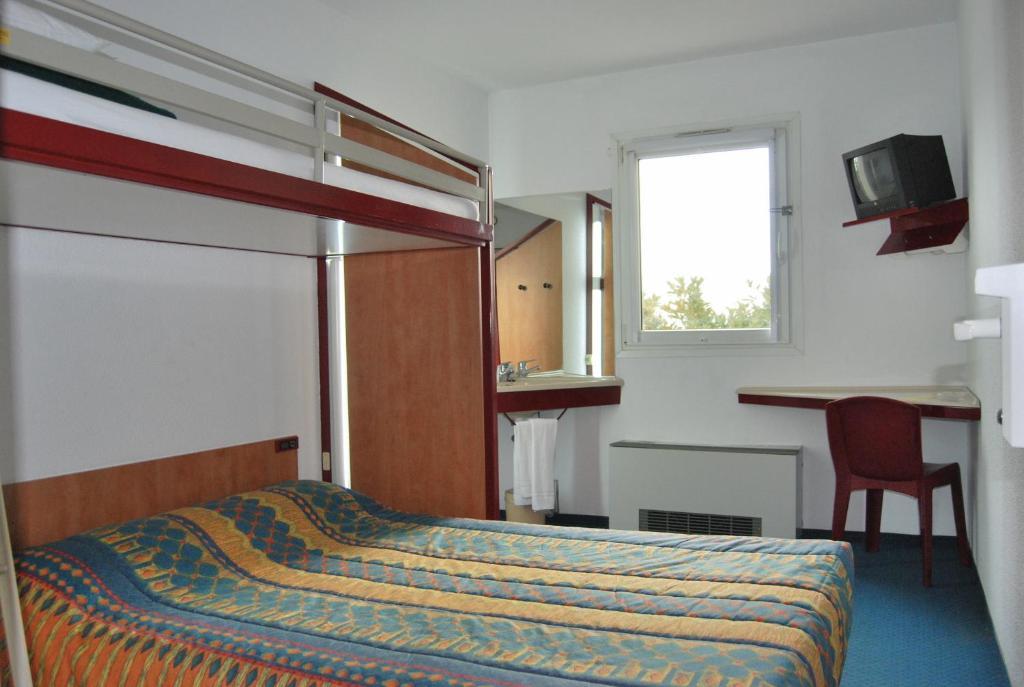 Ibis Styles Torrefarrera Hotel