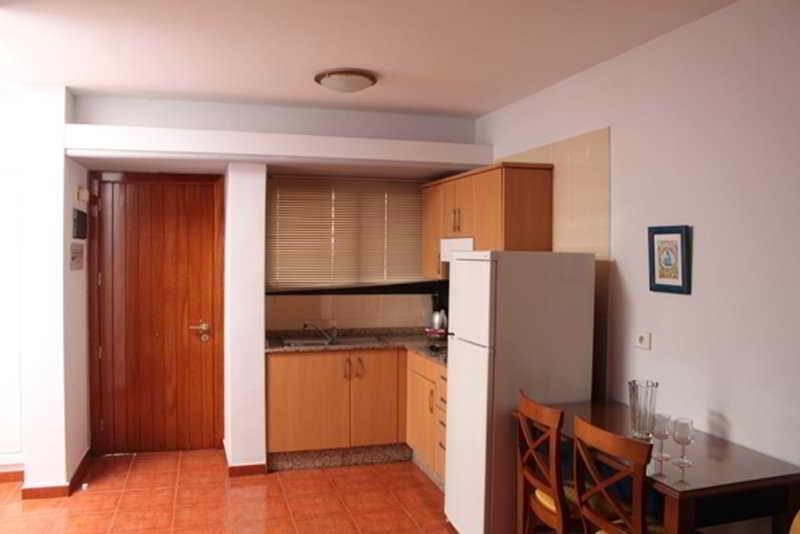 Apartamentos Amadores Beach Apartamento *