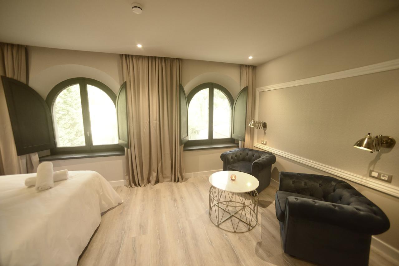 El Niu De Hotel 3*