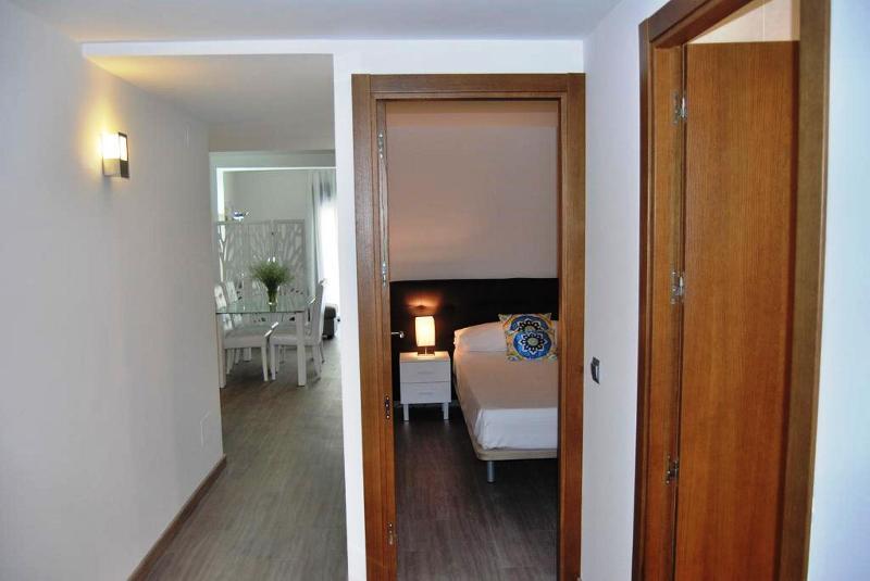 Dimona * Torremolinos