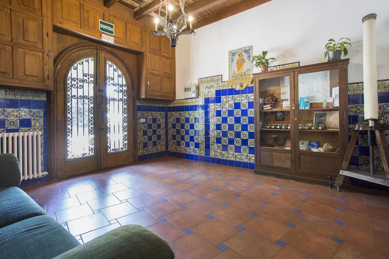 Hostel Alberg Santa Maria Del Roure *