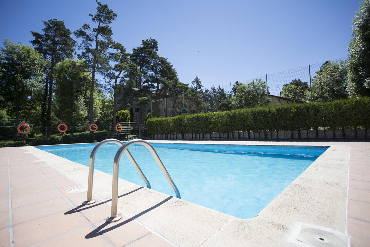Hostel Alberg Santa Maria Del Roure *