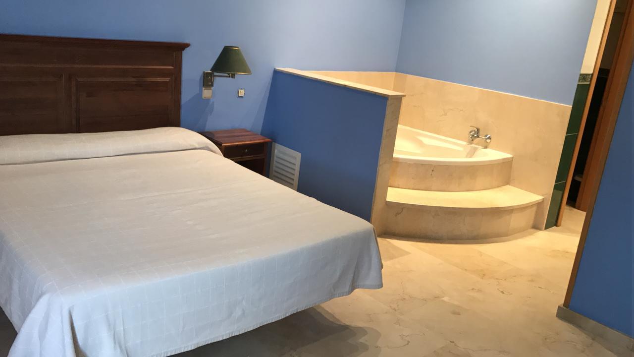 Hotel La Atalaya 3*
