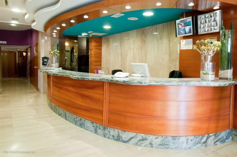 Hotel Port Eugeni 4*
