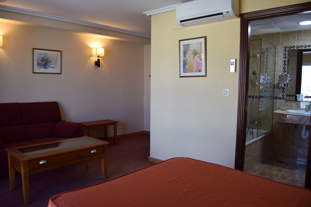 Hotel Mari Carmen 3*