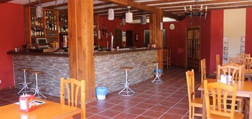 Hotel Valle Del Arenales 2*