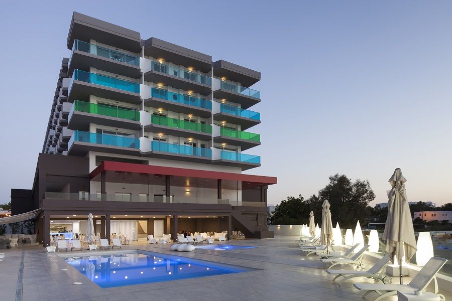 Apartahotel Axel Ibiza - Adults Only 4*