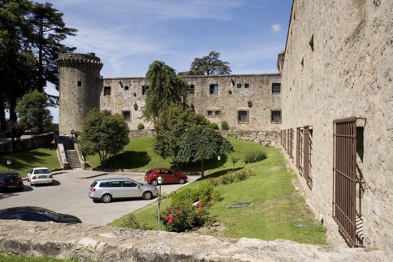 Hotel De 4*