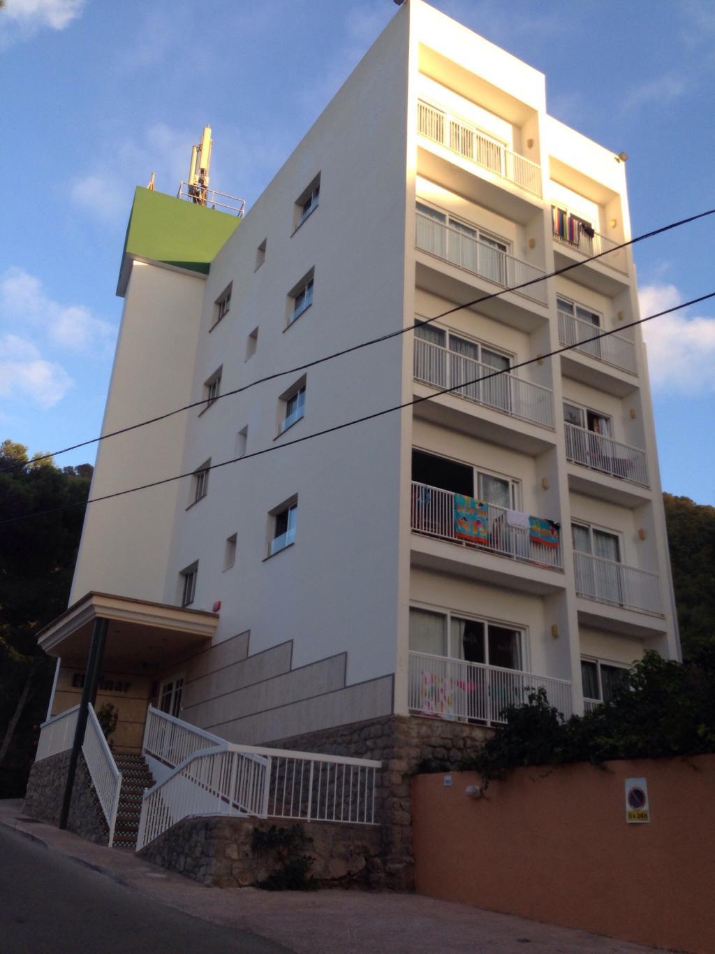 El Pinar 3* Cala Llonga (Ibiza)