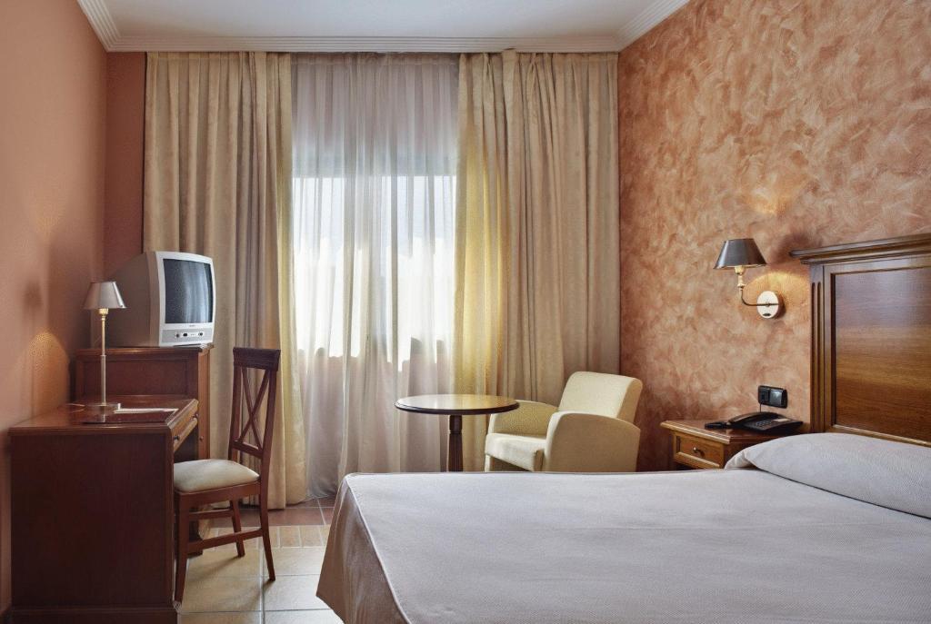 Ciudad Del Jerte Hotel 4*