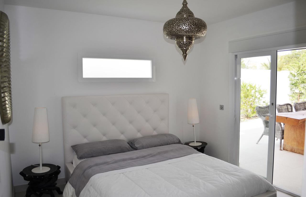 Can Blanc * Cala Comte