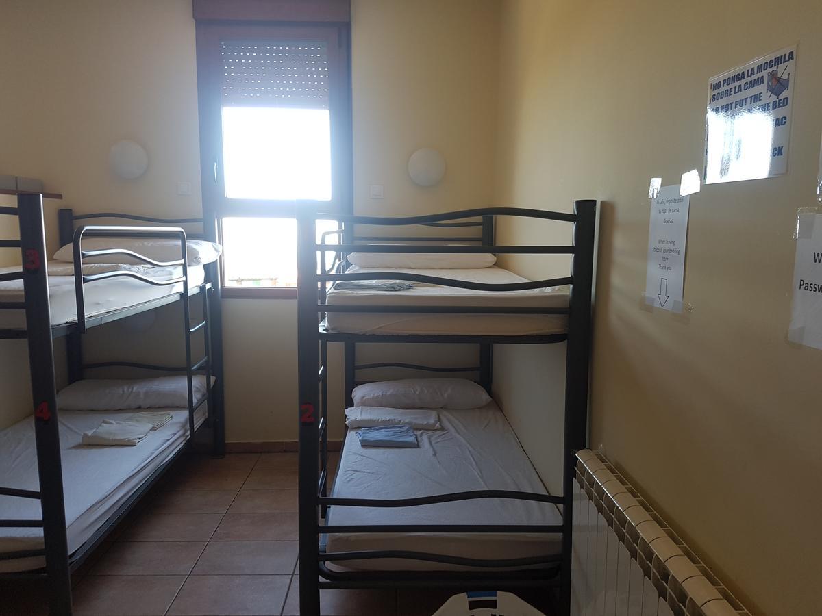 Hostal Cruz De Fierro *