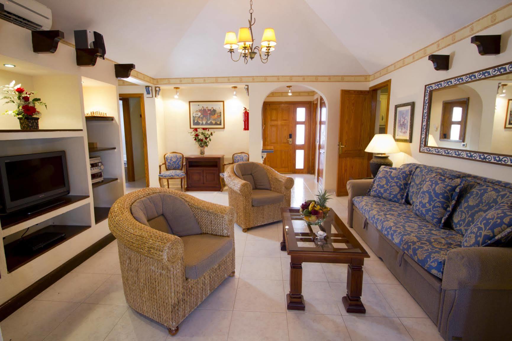 Apartahotel Royal Tenerife Country Club 3*