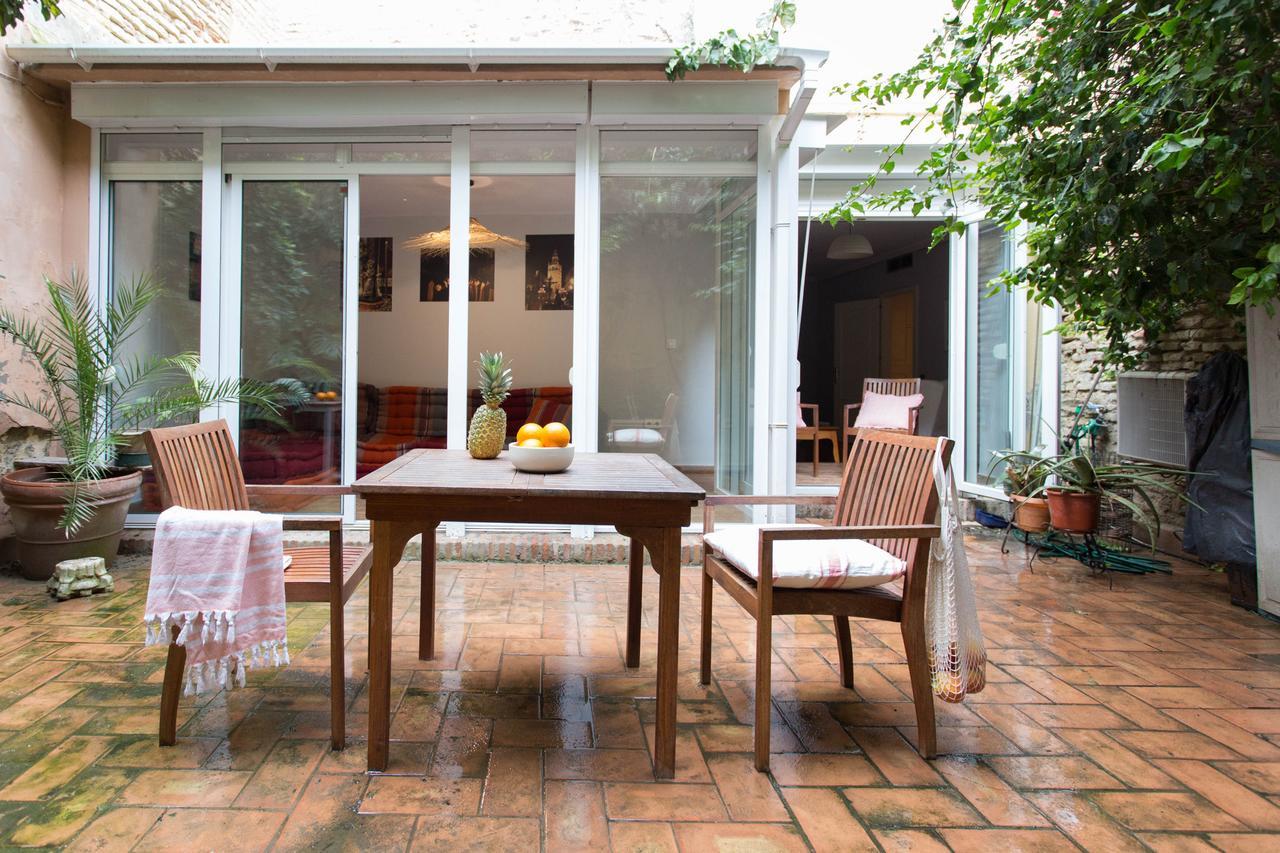 Svq - Patio Santa Cruz * Seville