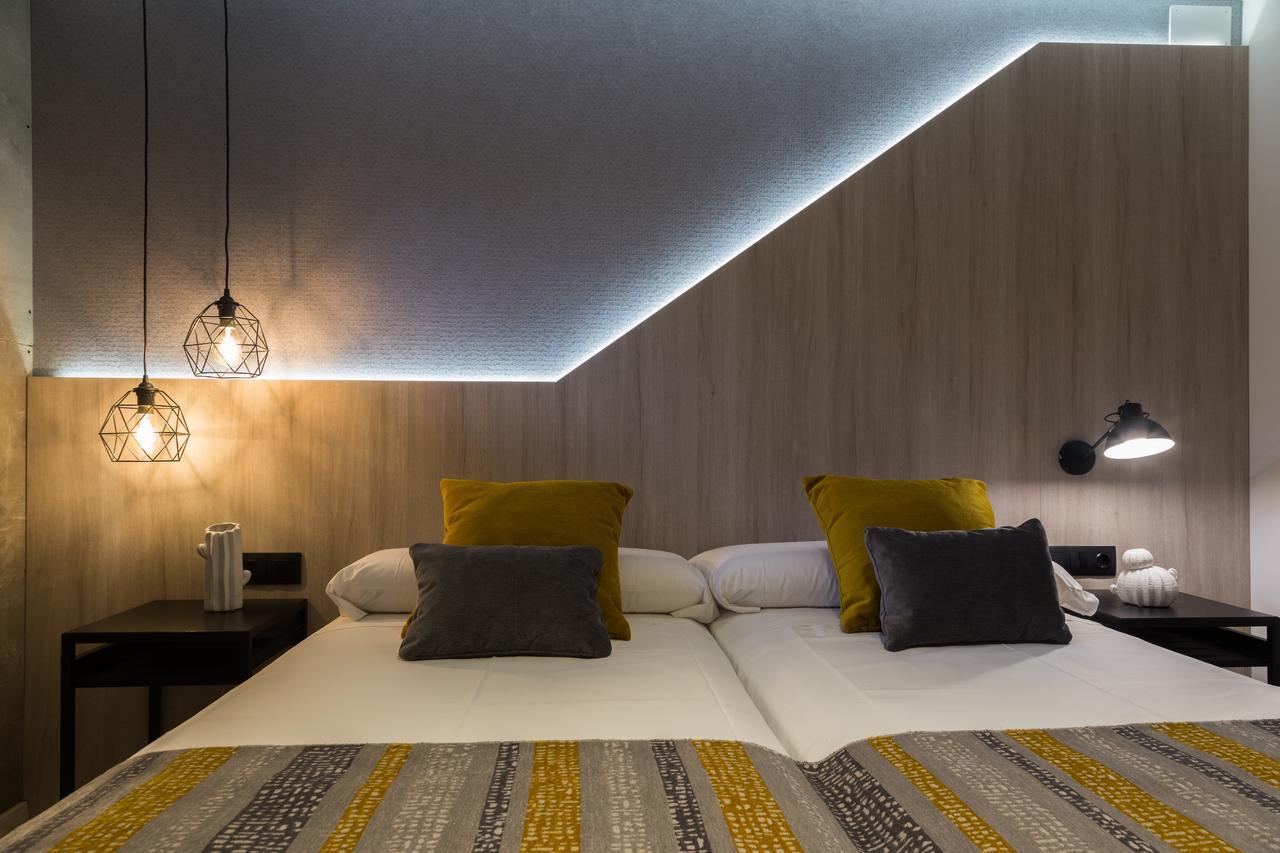 Onyarbi Hotel *