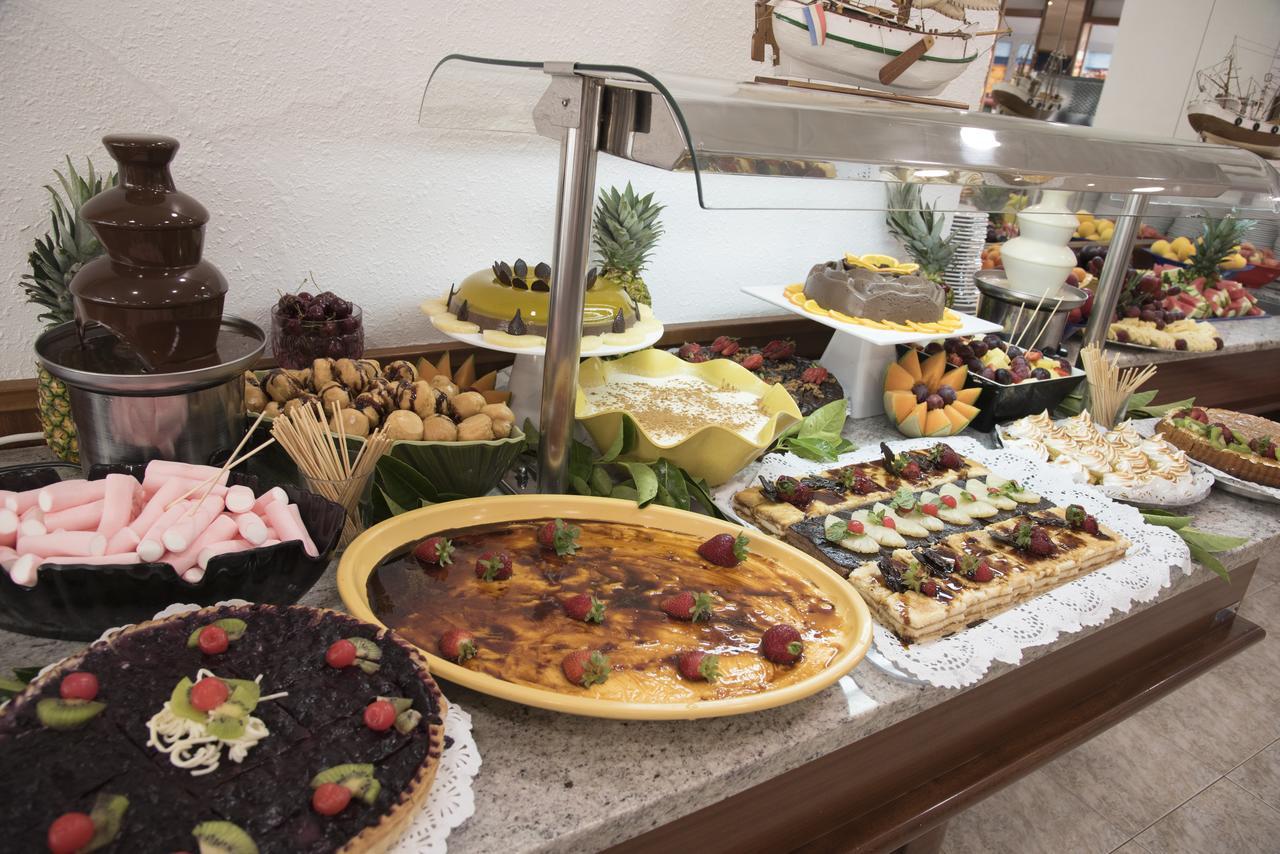 Internacional Hotel 2*