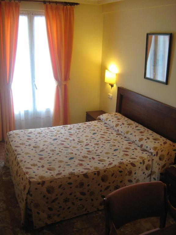 Gurutzeberri Hotel Oiartzun