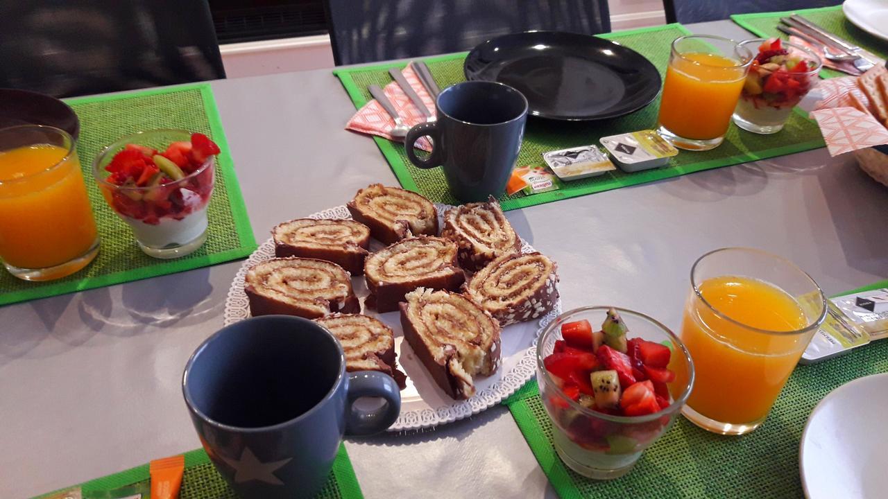 Bed and breakfast Angel Guimera & Breakfast