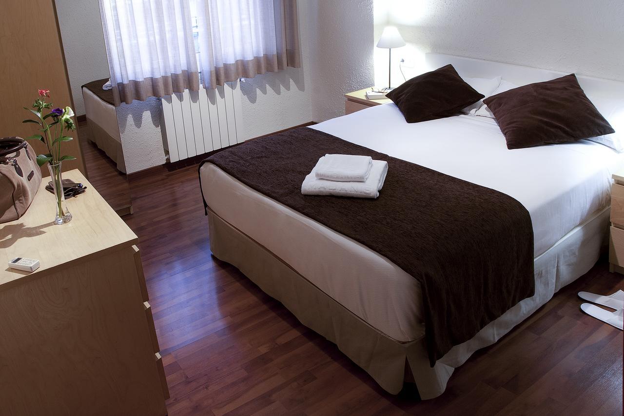 Turisticos Madanis Apartment