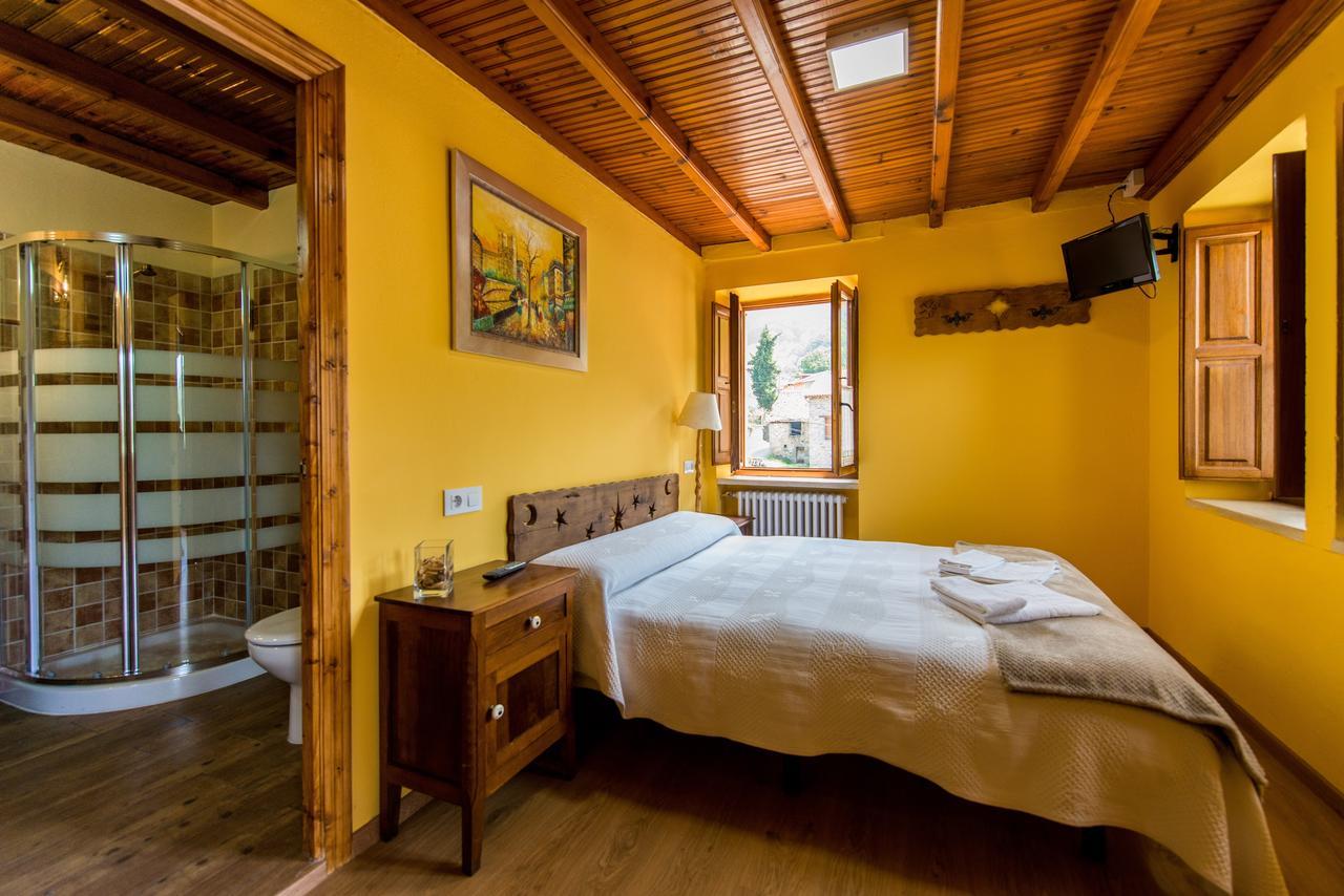 Pena Santa Guest house Soto (Castile and Leon)