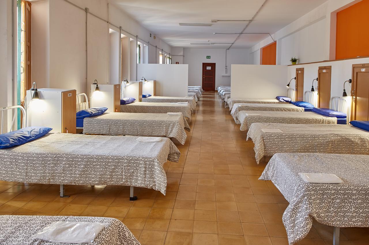 Seminario Menor Hostal
