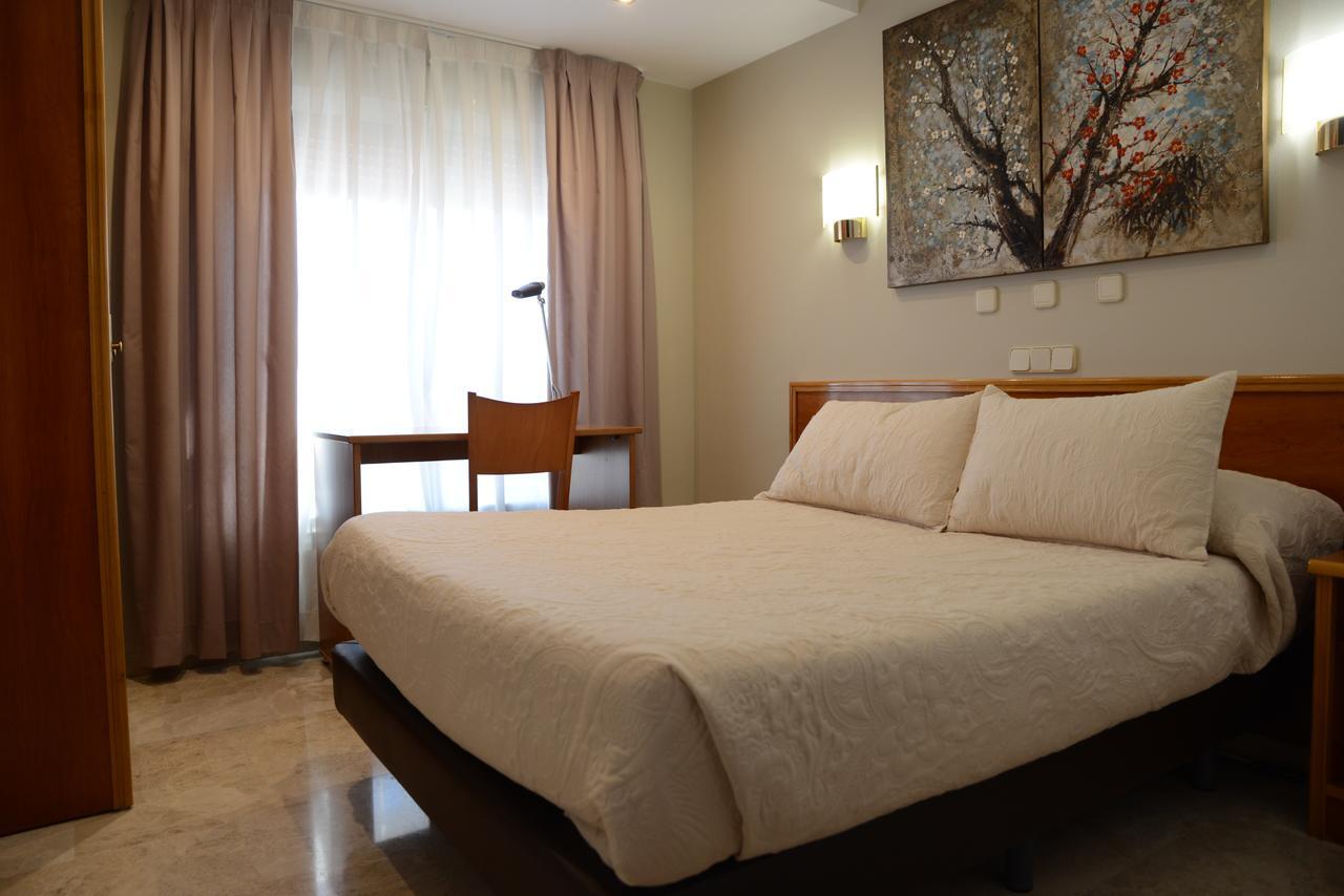Escudero Hotel 2*