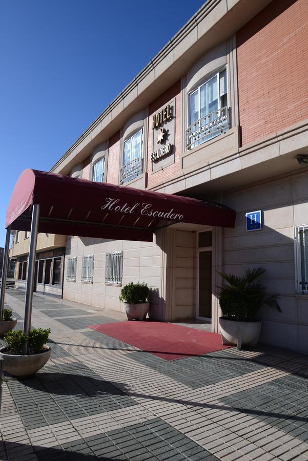 Escudero Hotel
