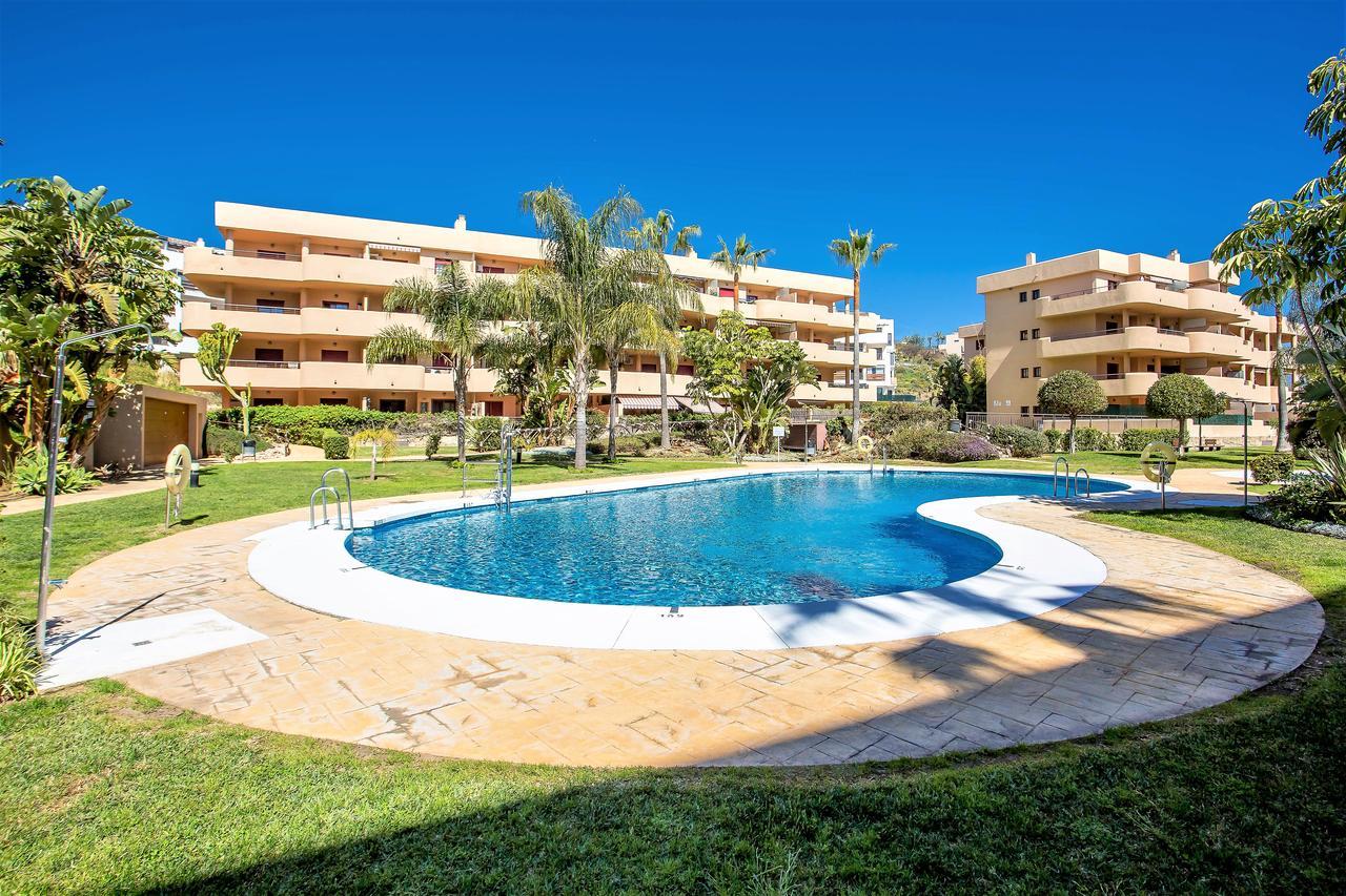 Apartamento Lets In The Sun Blue Cala *