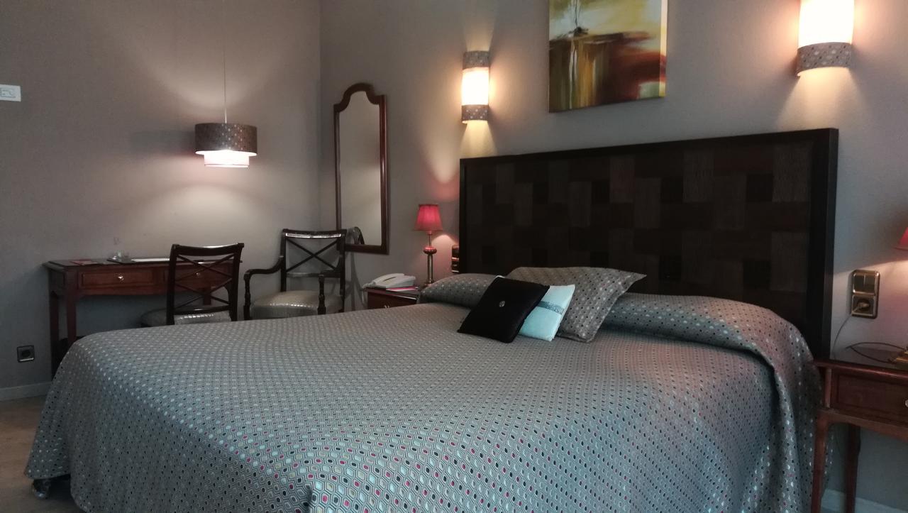 Ciudad De Hotel