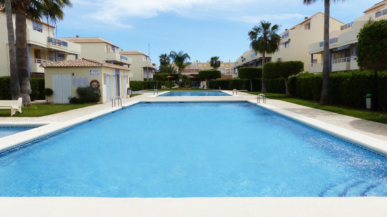 Jardines De Iii El Conserje Denia