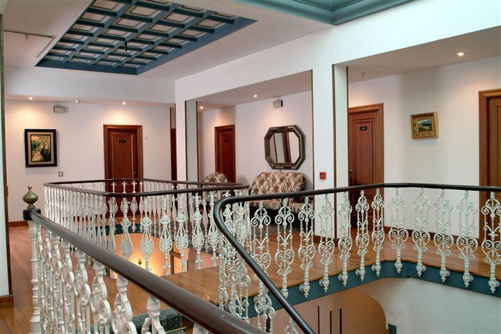 Hotel Luzon 2*