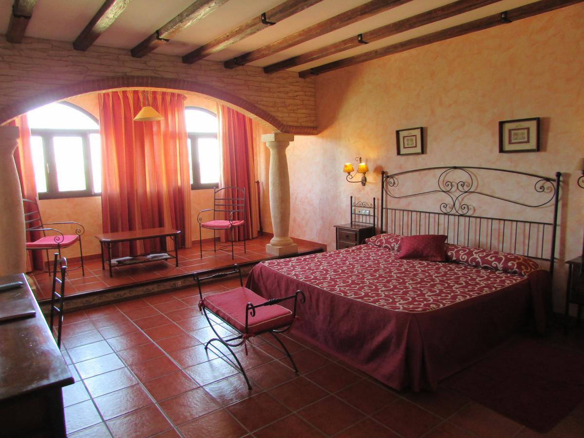 Hotel Real Castillo 3*