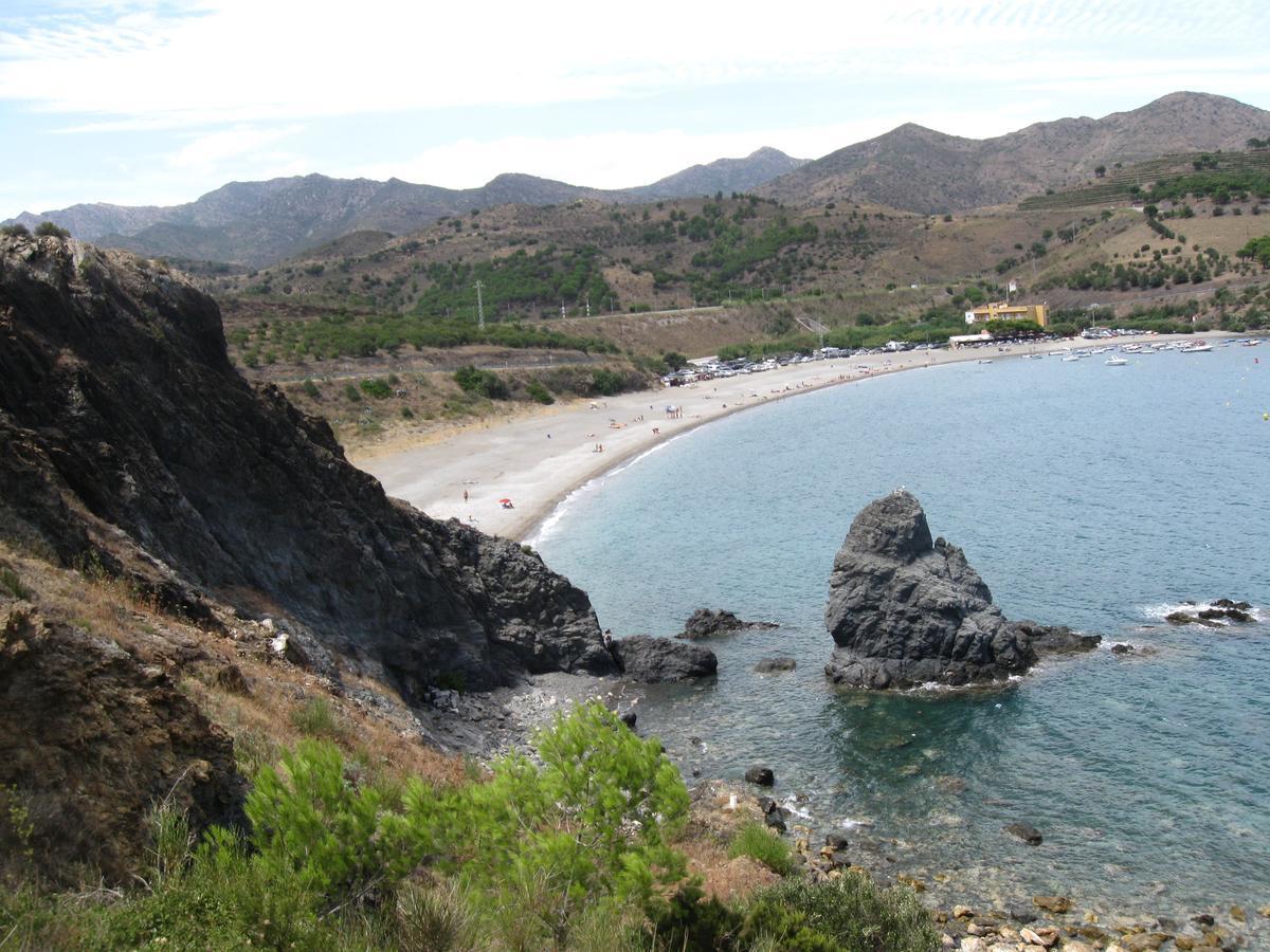 Hostal Costa Brava *
