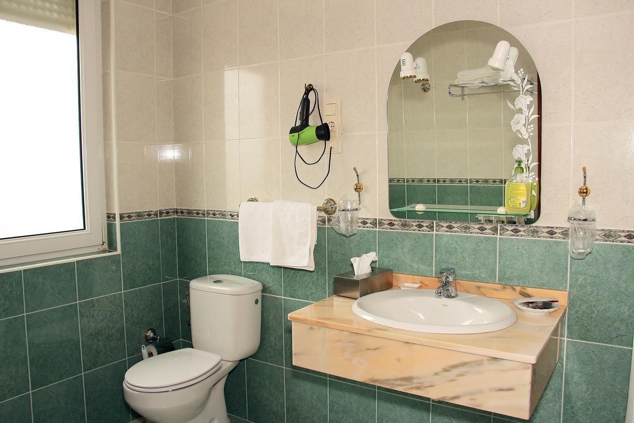 Hotel Avenida Iii 2*