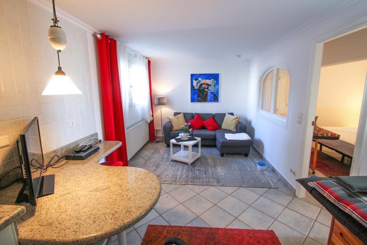 Susi - With Private Swimming Pool In
