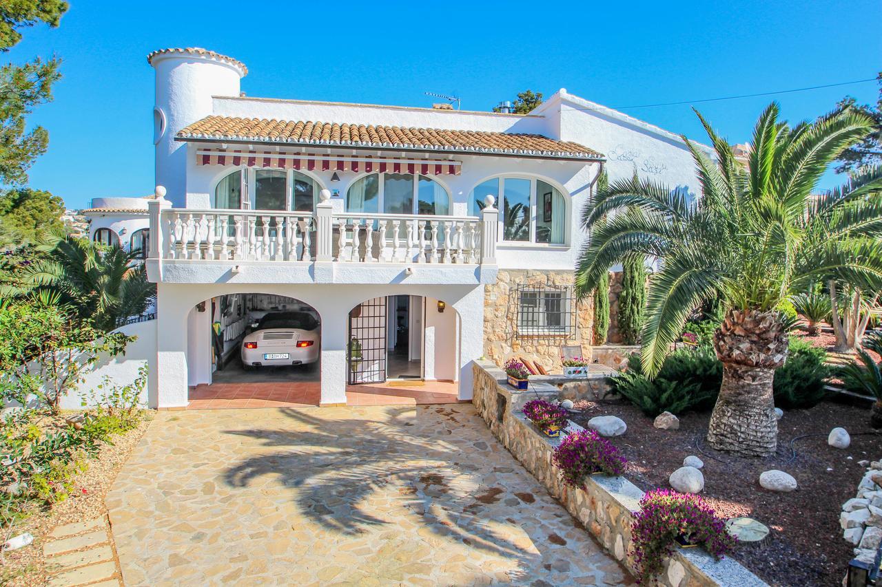 Susi - With Private Swimming Pool In * Moraira